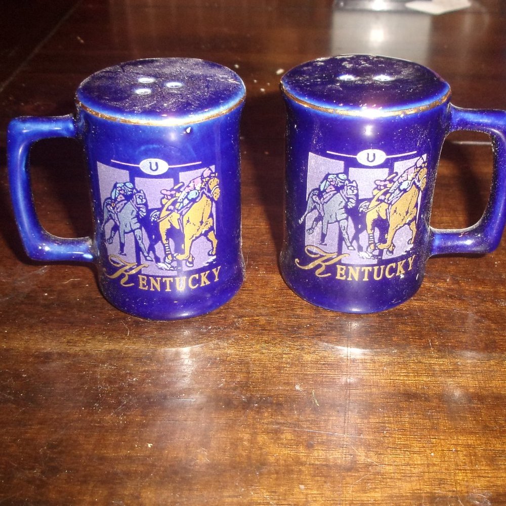 Salt pepper shakers set souvenir Kentucky Derby